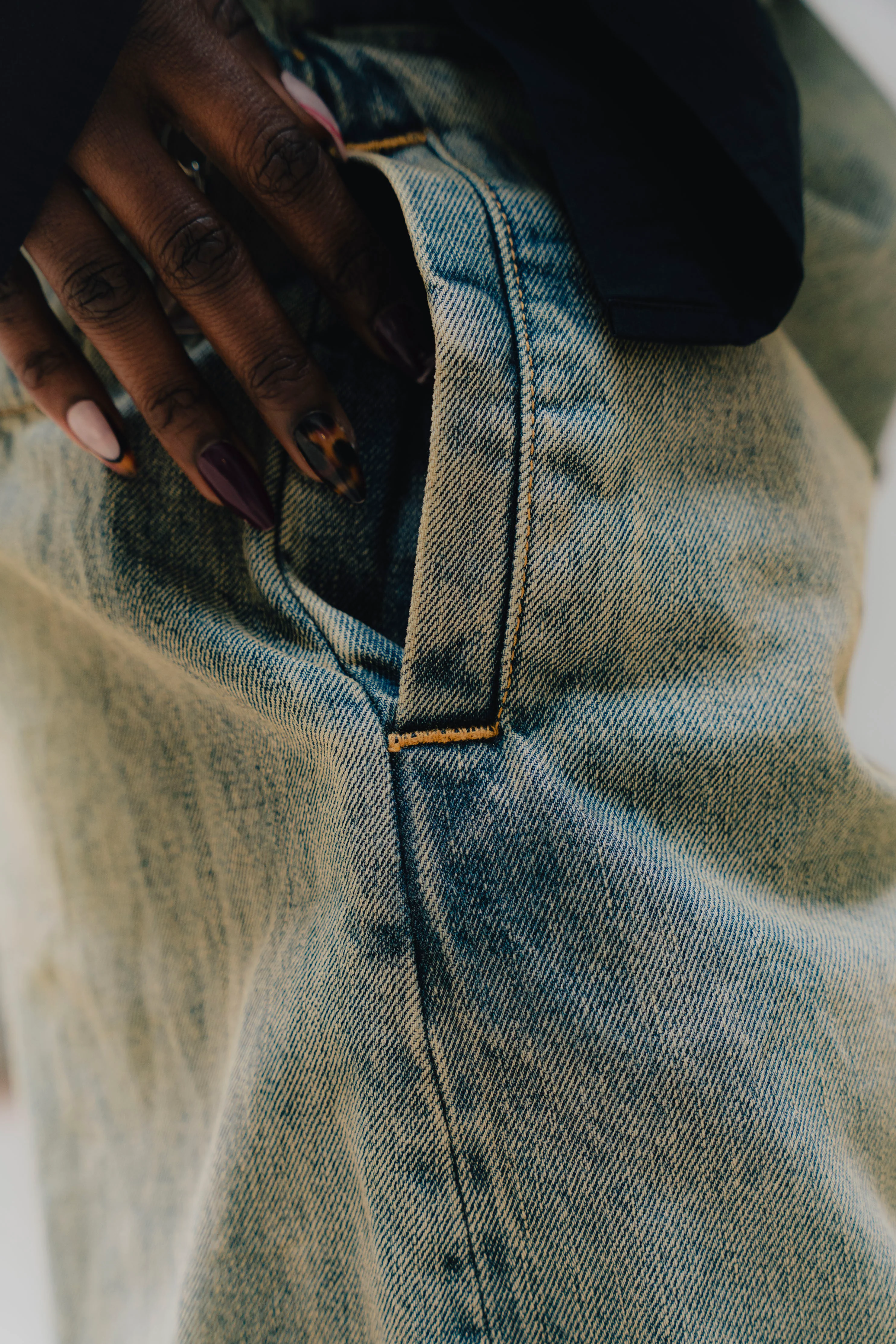 GEM JEANS - Image 3