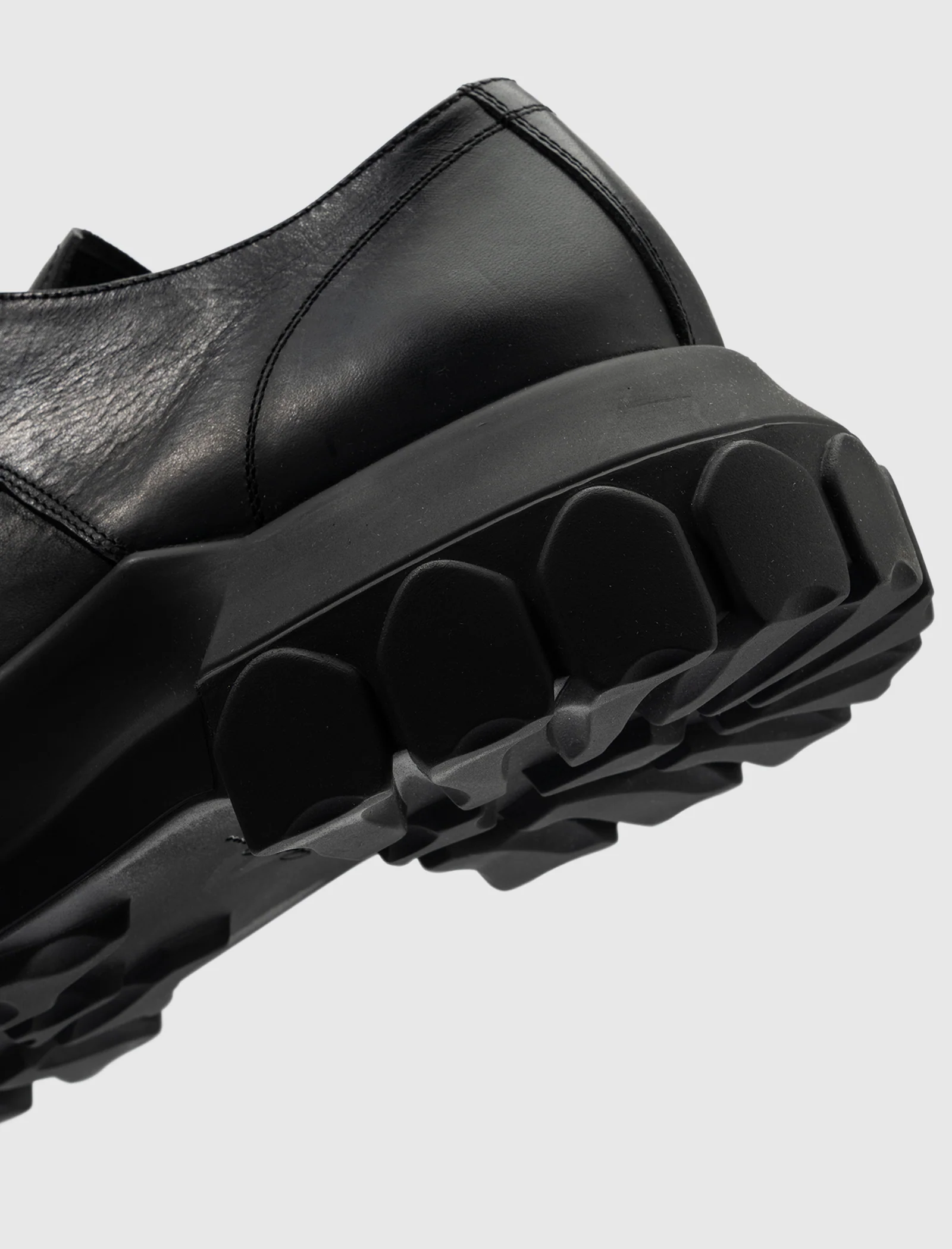 LIDO LACE-UP BOZO TRACTOR  "BLACK/BLACK" - Image 3