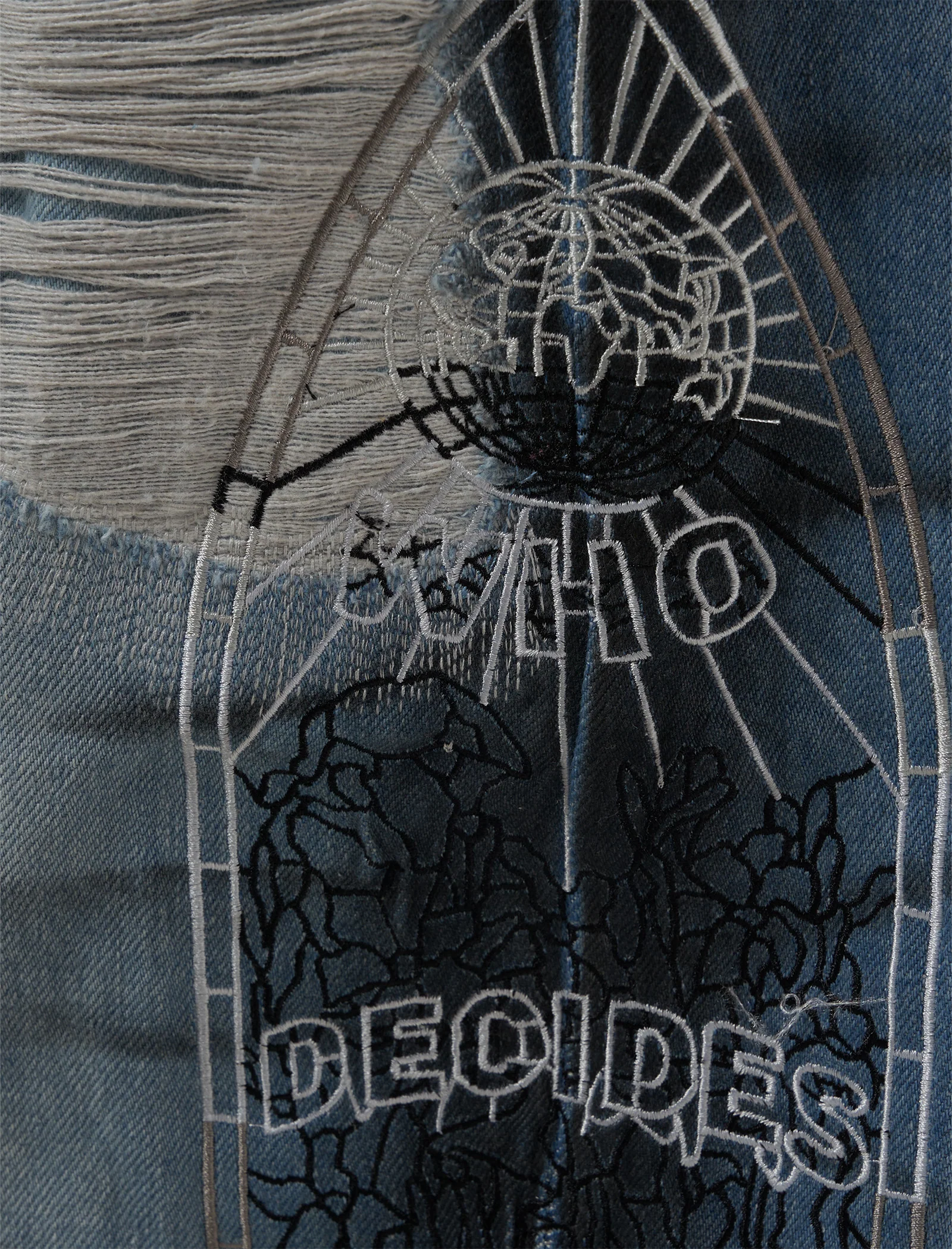 WOMEN'S NOIR STRIPE DENIM - Image 4